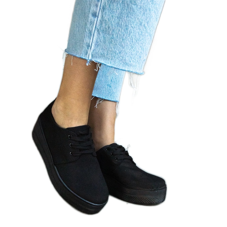 Czarne półbuty na platformie Lunde