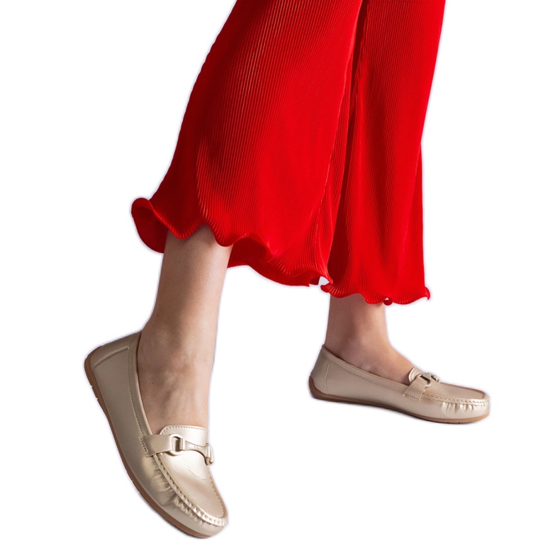 Złote klasyczne mokasyny z eko skóry metaliczne złoty