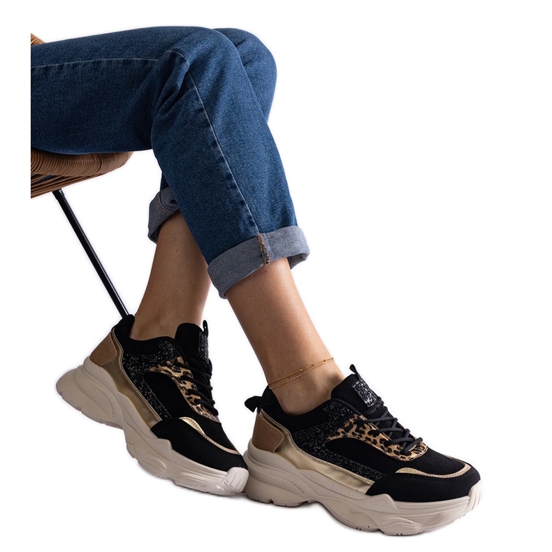 Czarne sneakersy z brokatowymi wstawkami