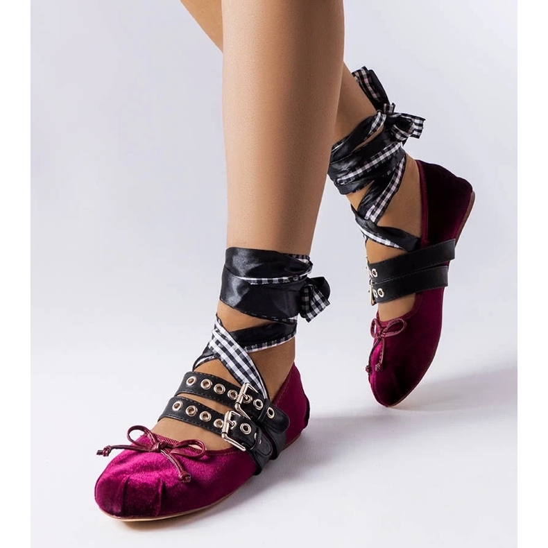 D/GMR Bordowe balerinki zapinane na sprzączkę Boutot czerwone