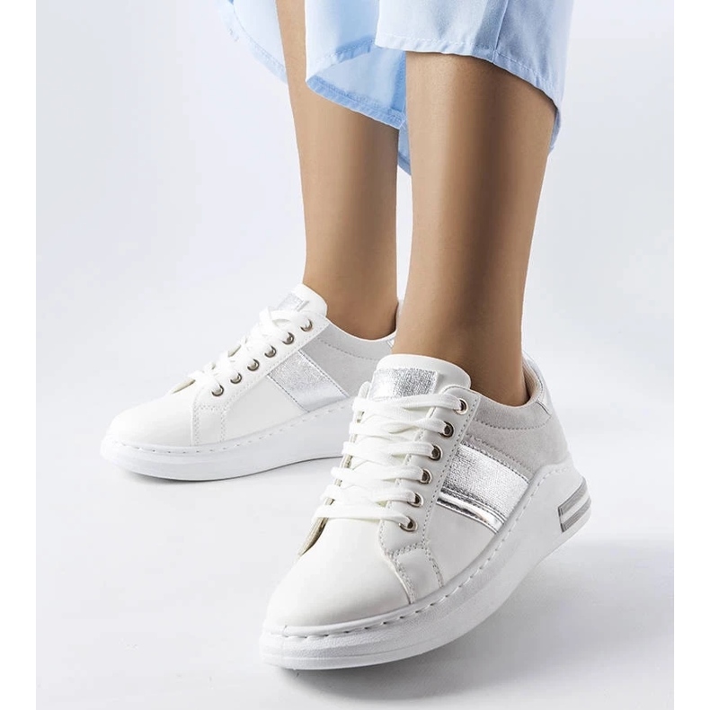 D/GMR Białe sneakersy z szarymi wstawkami Deans