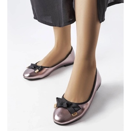 D/GMR Srebrne metaliczne balerinki z kokardką Boro srebrny