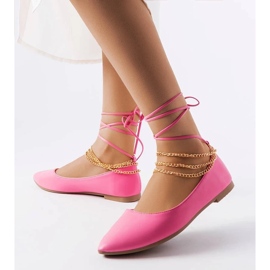 D/GMR Różowe balerinki z ozdobnym zapięciem Donat
