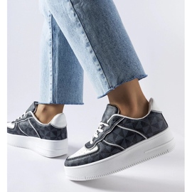 D/GMR Czarne sneakersy zdobione monogramem Sands