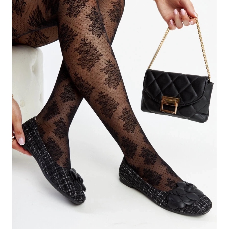 D/GMR Czarne balerinki z ozdobnym kwiatkiem Mateja