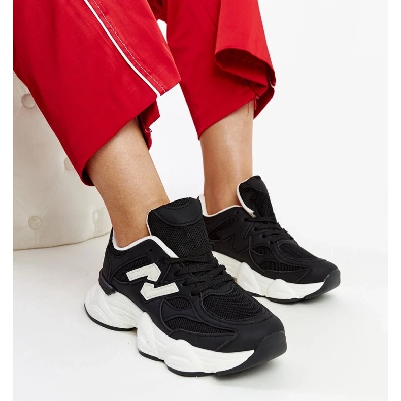 D/GMR Czarne sneakersy na masywnej podeszwie Gergely