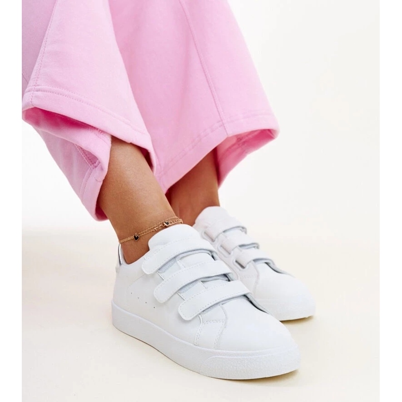 Biało-srebrne sneakersy na rzepy Samala białe