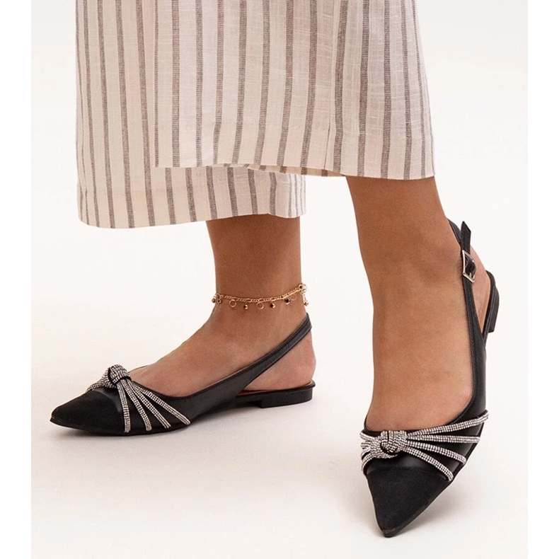 Balerinki ze szpiczastym noskiem i cyrkoniami Sellar czarne