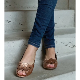 D/CEO Złote ażurowe balerinki z odkrytym noskiem Lore złoty