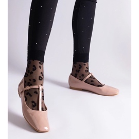 D/CEO Beżowe lakierowane balerinki z paskiem Marseille beżowy