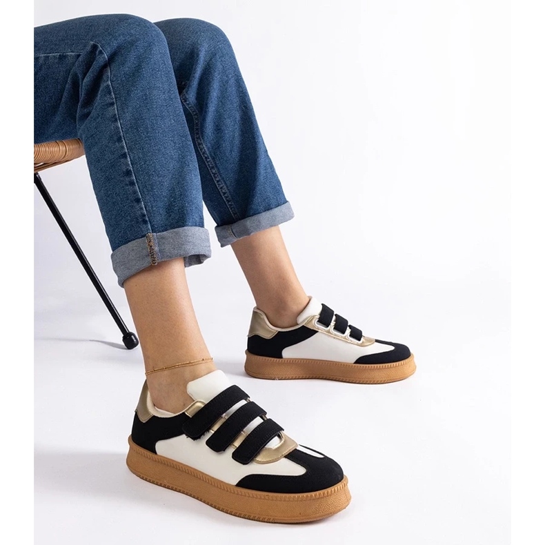 D/CEO Czarne sneakersy zapinane na rzepy Mena