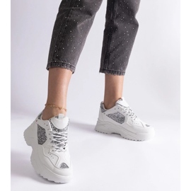 D/CEO Białe sneakersy damskie z brokatowymi wstawkami Caraballo