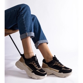 D/CEO Czarne sneakersy z brokatowymi wstawkami Clorinda