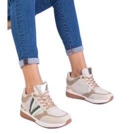 Beżowe sneakersy damskie na ukrytym koturnie beżowy
