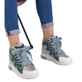 Zielone sneakersy z grubymi sznurówkami i brokatem