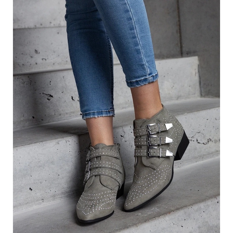 D/CEO Zielone ozdobne botki na niskim słupku Forever