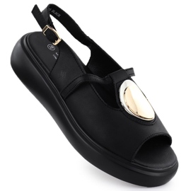 Skórzane sandały damskie na platformie czarne S.Barski GR51-603