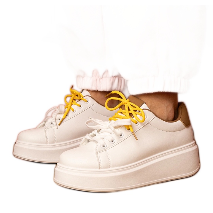 Biało-brązowe sneakersy sportowe na platformie białe