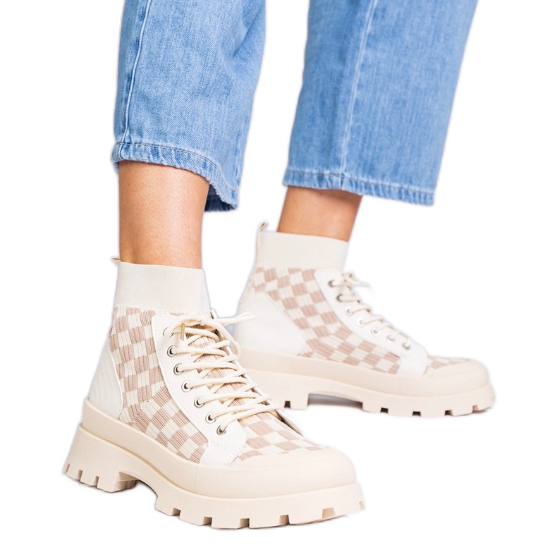 Beżowe botki trampki na platformie beżowy