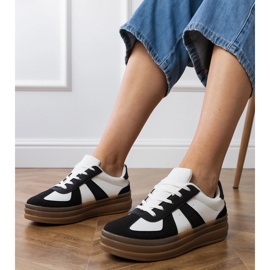 Czarne sneakersy damskie na platformie