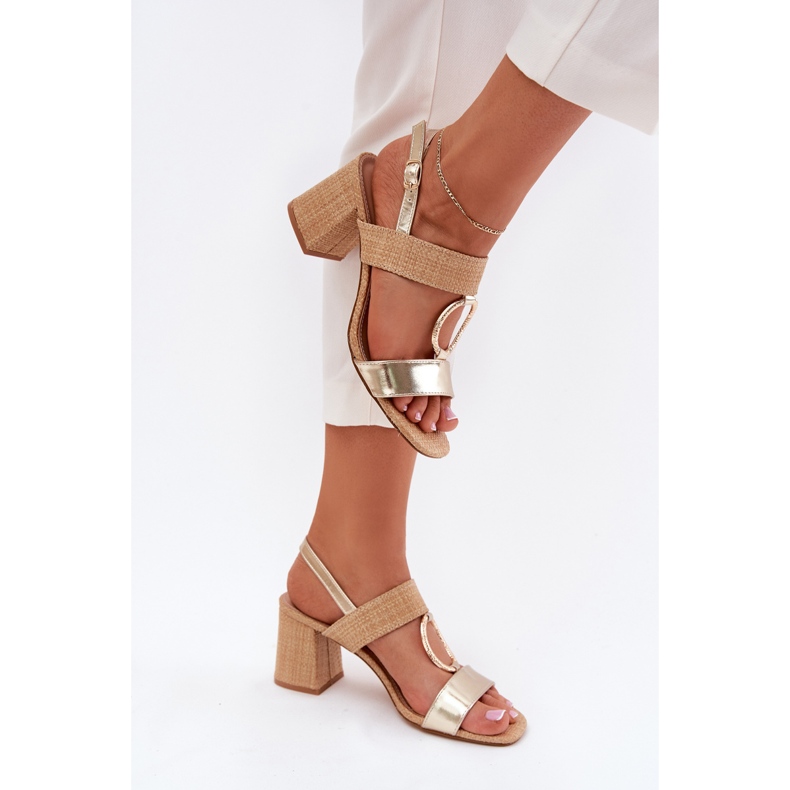 Sandały Na Słupkowym Obcasie Złote złoty