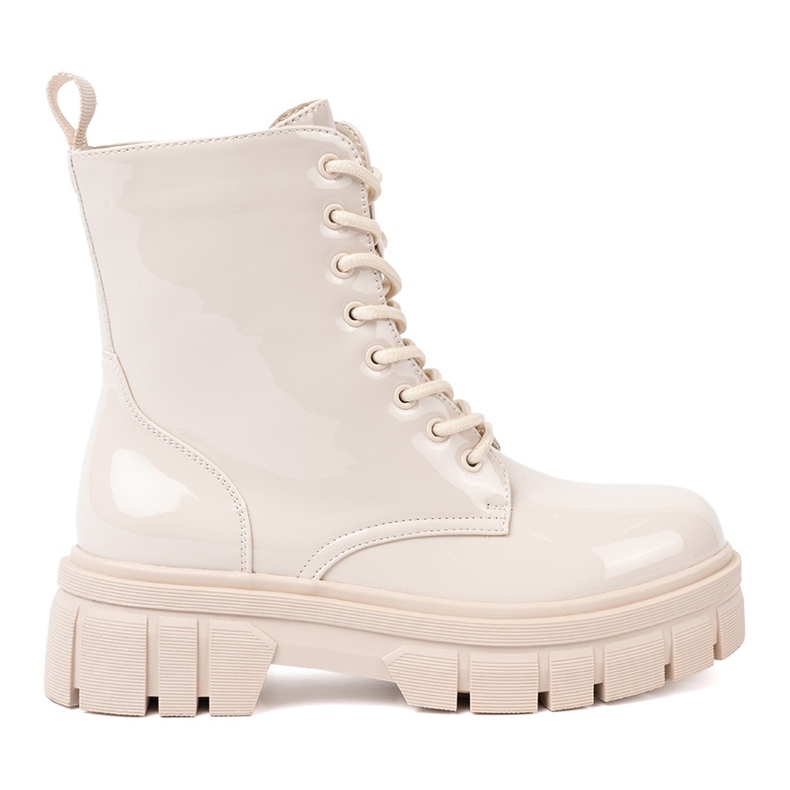 Shelvt Stylowe workery lakierowane w odcieniu jasnobeżowym