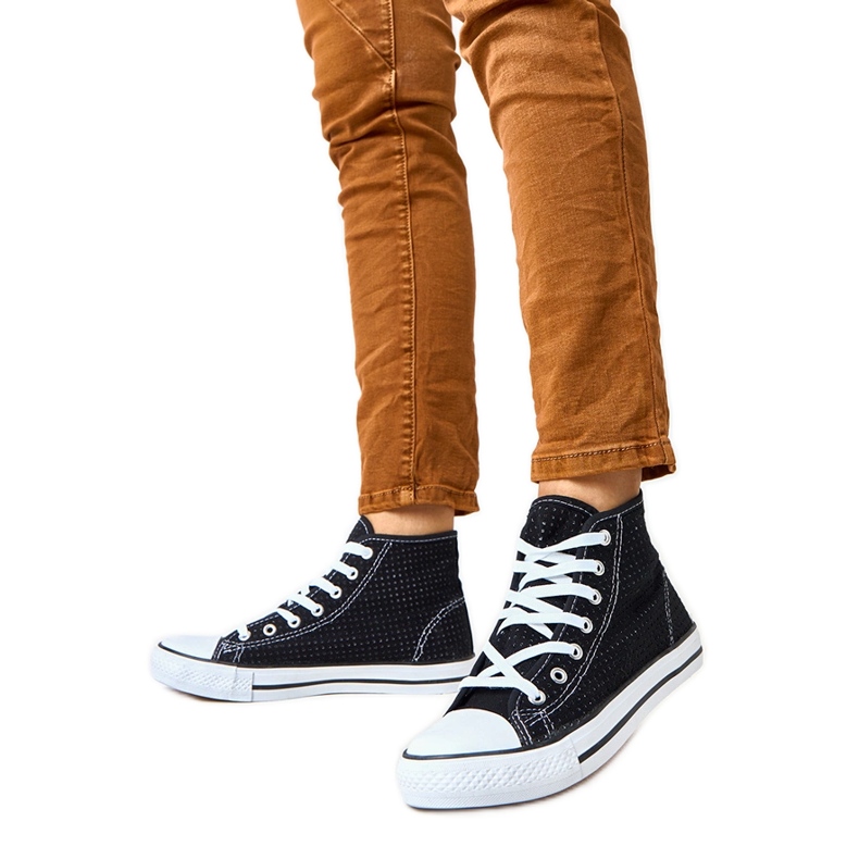 Czarne trampki ażurowe wysokie trampki Taris