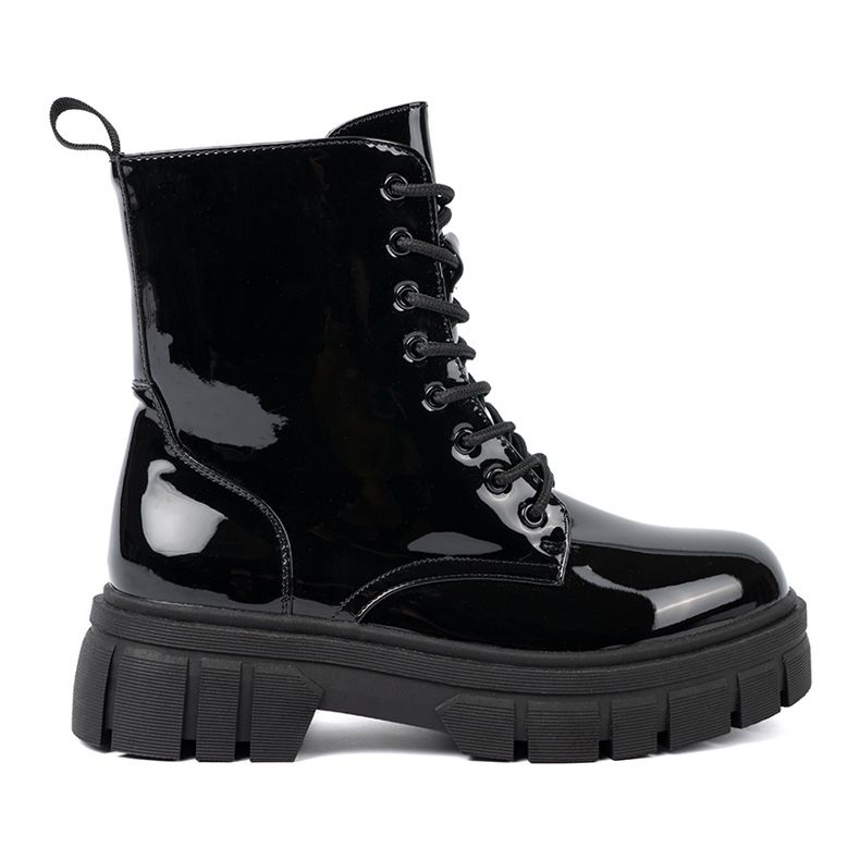 Shelvt Czarne lakierowane workery na masywnej podeszwie