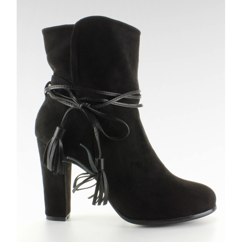 Botki z rozchylana cholewką M243 Black czarne