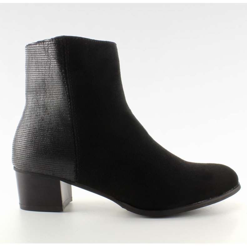 Smukłe botki na szerokim obcasie black czarne