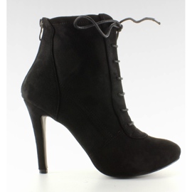 Botki na obcasie sznurowane Black czarne