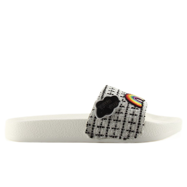 Klapki z przypinkami 8228 White białe