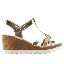Sandałki na koturnie FD-76 gold złoty