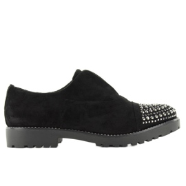 Półbuty Z Ćwiekami Na Noskach Wd31 Black czarne
