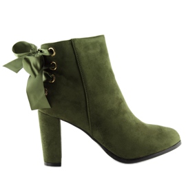 Botki na słupku zielone A852 green