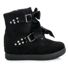 Sneakersy z kokardkami czarne