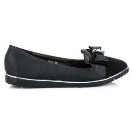 Ch. Creation Lordsy Z Kokardą czarne