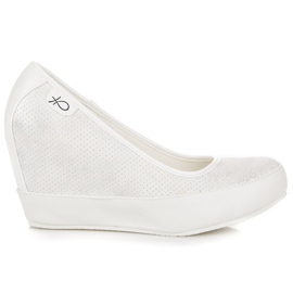 Vices Białe czółenka na koturnie