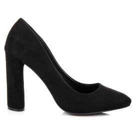Zamszowe czółenka na słupku czarne