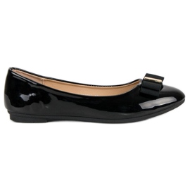 Comer Czarne lakierowane baleriny