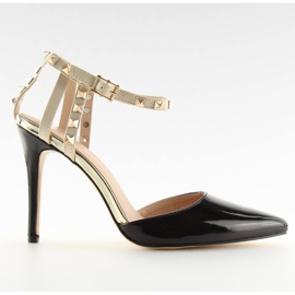 Czółenka na szpilce z ćwiekami czarne At