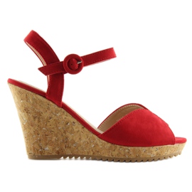 Sandałki na korkowym koturnie czerwone 3811