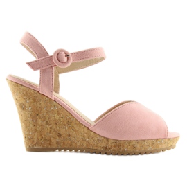 Sandałki na korkowym koturnie różowe 3811