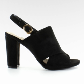 Sandałki na szerokim obcasie M227P Czarny czarne