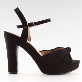 Sandałki na słupku czarne BJ1603-SD black