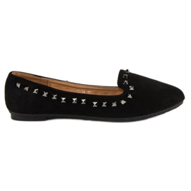 Ch. Creation Czarne baleriny z ćwiekami