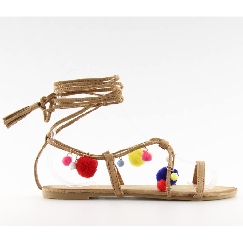 Sandałki z pomponami camel 6009 camel brązowe