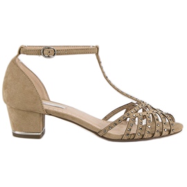 Corina Sandały na niskim obcasie brązowe