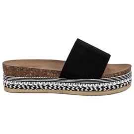 Zamszowe klapki boho czarne