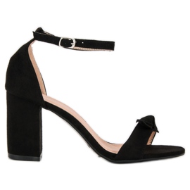 Diamantique Eleganckie sandały na słupku czarne